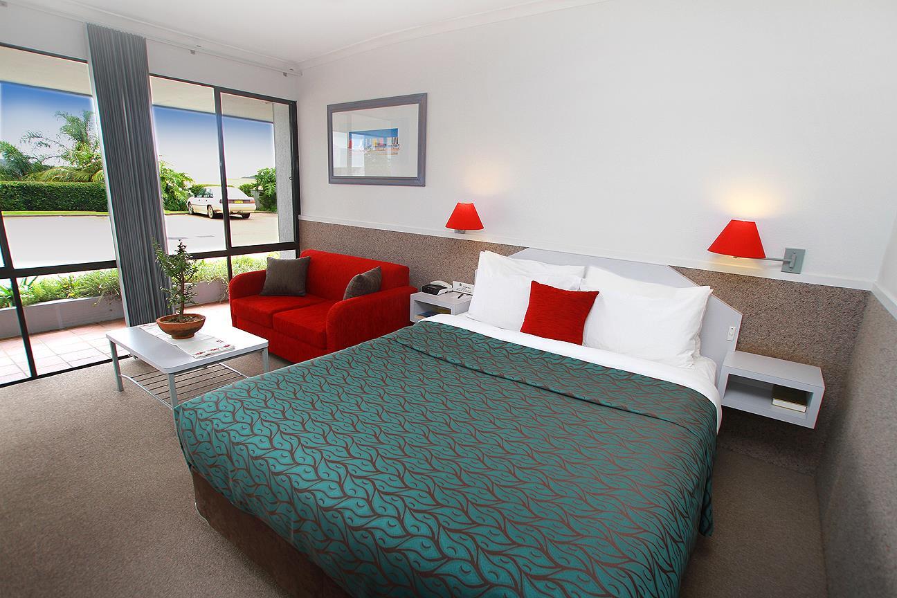 Sea Spray Motel - Merimbula (Adults Only) ภายนอก รูปภาพ
