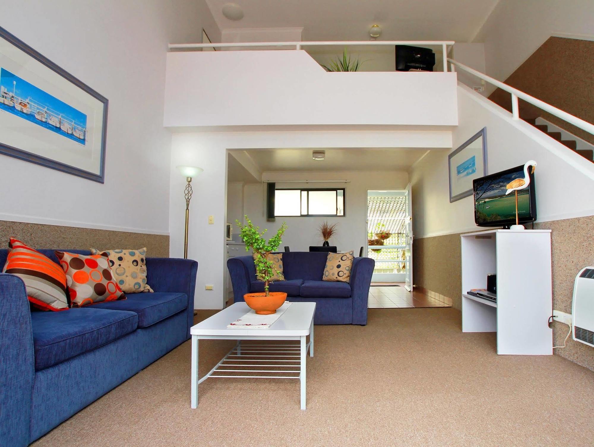 Sea Spray Motel - Merimbula (Adults Only) ภายนอก รูปภาพ